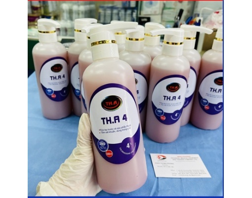 Dung dịch rửa tay sát khuẩn THA dùng trước và sau phẫu thuật chai 500ML